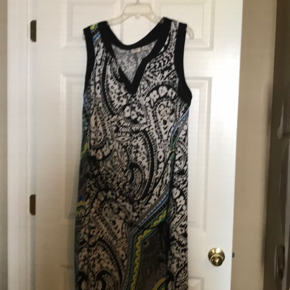 Plus size sleeveless dress